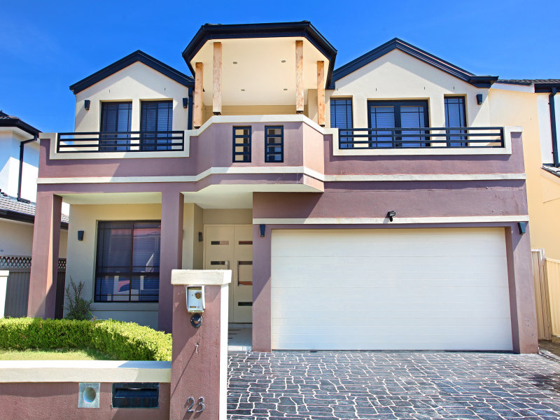23 Howard Pl Green Valley NSW 2168